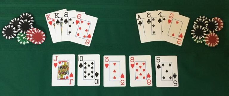 Luật Chơi Omaha Poker – Hướng Dẫn Chi Tiết Từ A Đến Z
